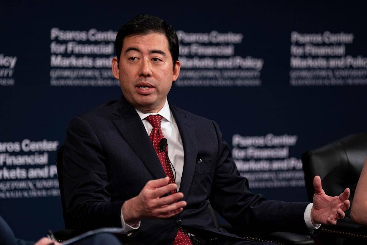 Quyền Chủ tịch SEC Mark Uyeda