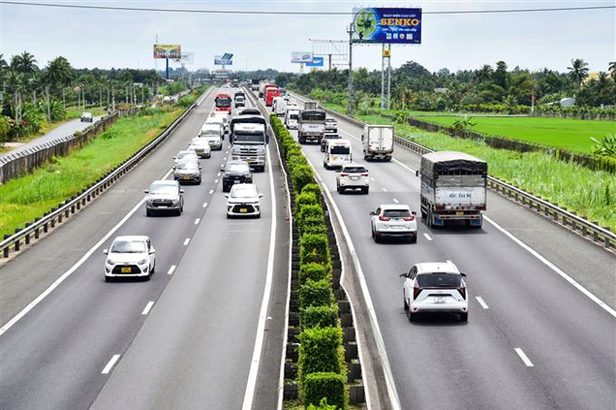 Cận cảnh tuyến vành đai hiện đại bậc nhất miền Tây: Hơn 3.100 tỷ đồng, băng qua 5 cây cầu, về đích sớm 2 năm