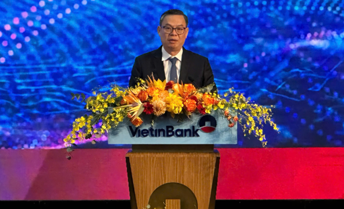 Chủ tịch VietinBank: Cổ phiếu CTG thanh khoản rất tốt, còn cao hơn cả BIDV, sẽ tiếp tục chia cổ tức bằng cổ phiếu, cổ đông nào cần tiền thì có thể bán cổ phiếu đi