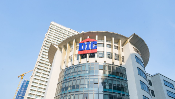 Gia đình chủ tịch DIC Corp Nguyễn Hùng Cường bị bán giải chấp hàng triệu cổ phiếu DIG