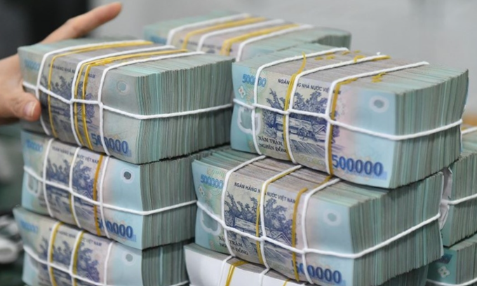 Ngân hàng đua chia cổ tức tiền mặt: LPBank dự chi 7.500 tỷ đồng, ACB chốt mức 10%