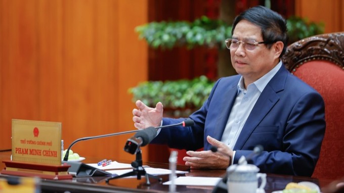 Họp về mức thuế 46% của Mỹ, Thủ tướng yêu cầu lập ngay tổ phản ứng nhanh, khẳng định mục tiêu tăng trưởng 8% không thay đổi