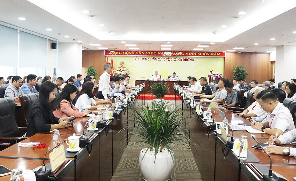 Toàn cảnh buổi làm việc (Ảnh: binhduong.gov.vn)