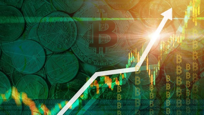 Thị trường crypto bừng tỉnh trong sắc xanh sau thông tin thuế quan mới nhất từ ông Trump