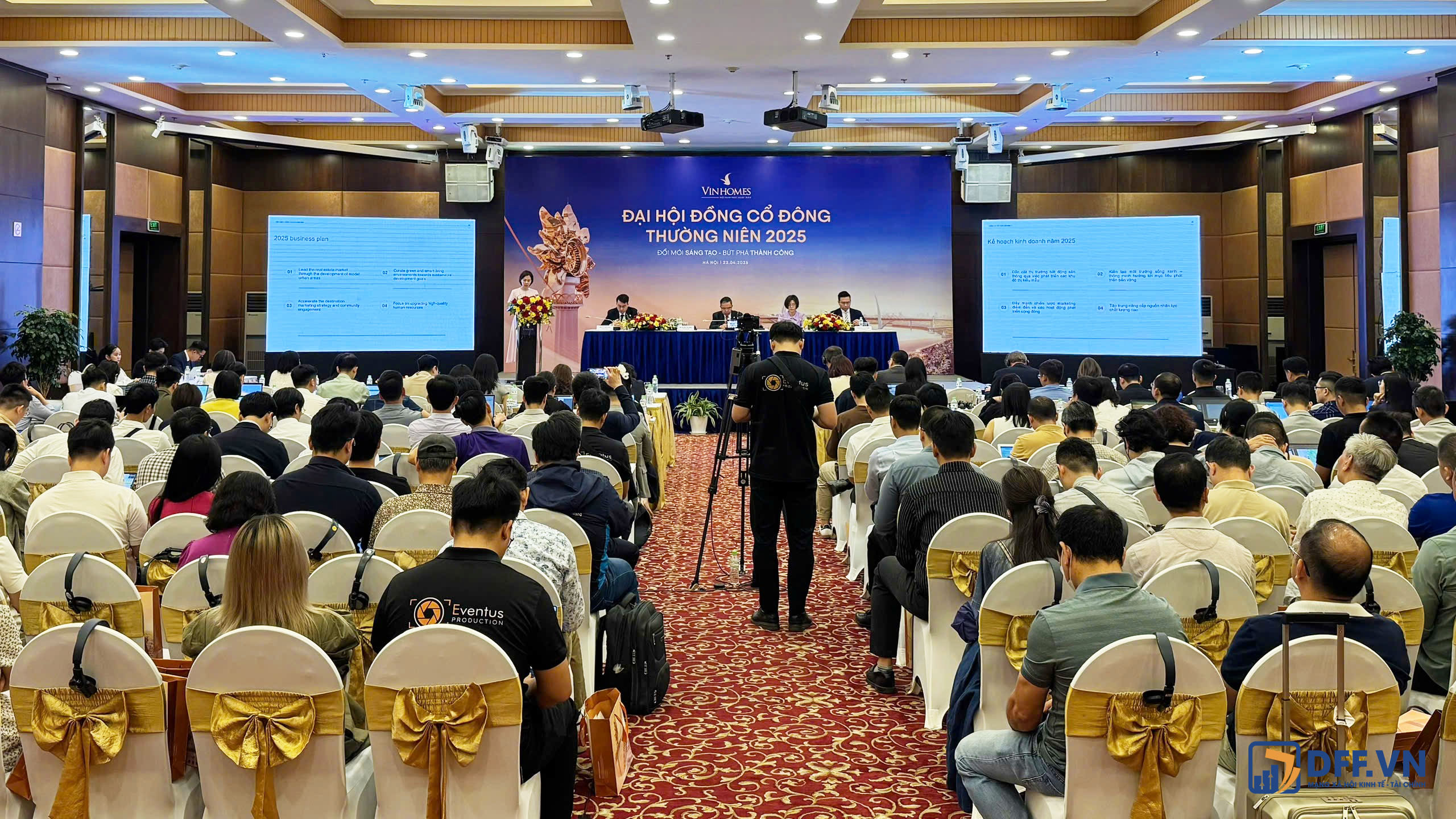 Toàn cảnh đại hội