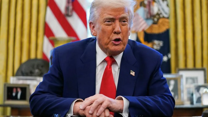 Ông Trump miễn thuế đối ứng với smartphone, laptop và chip: "Big Tech" thở phào, thị trường công nghệ được giải cứu