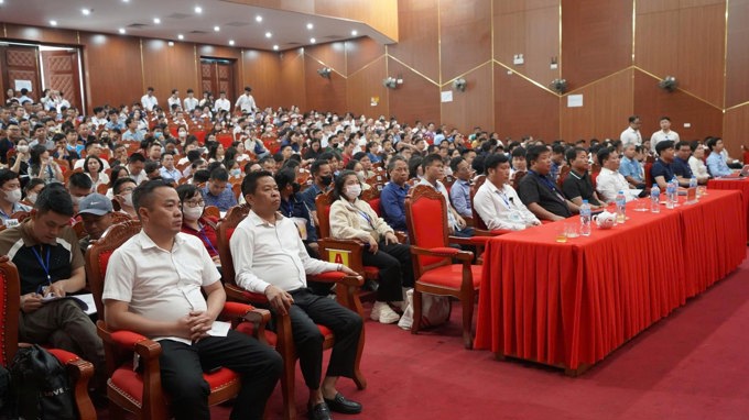 Đấu giá đất Thạch Thất tiếp tục "nóng": Gần 1.900 hồ sơ tham dự, giá trúng vượt ngưỡng 180 triệu đồng/m2