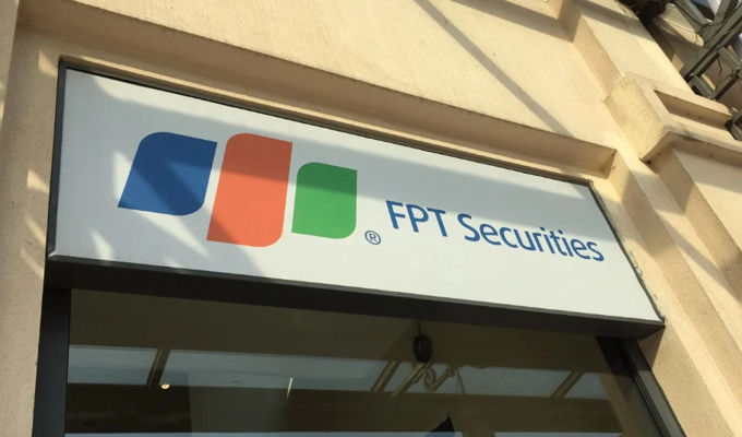 FPTS hoàn tất đợt phát hành 30 triệu cổ phiếu, tăng vốn lên 3.300 tỷ đồng