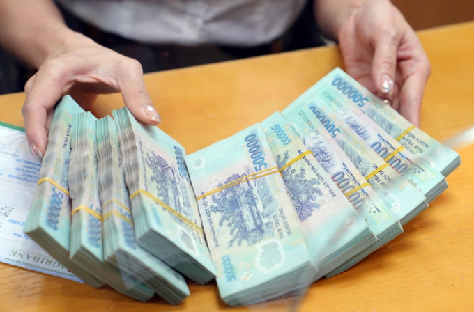 Soi núi tiền gửi ngân hàng của loạt "ông lớn" trên sàn chứng khoán