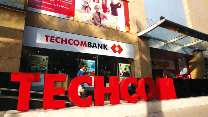 Techcombank sắp phát hành 21 triệu cổ phiếu ESOP giá bằng 1/3 thị trường, tăng vốn lên 70.800 tỷ đồng