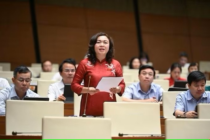 Đại biểu chất vấn Bộ trưởng Tài chính về tình trạng doanh nghiệp rút khỏi thị trường ngày càng tăng