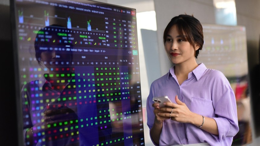 chung-khoan638868721792347106 chung-khoan638868721792347106