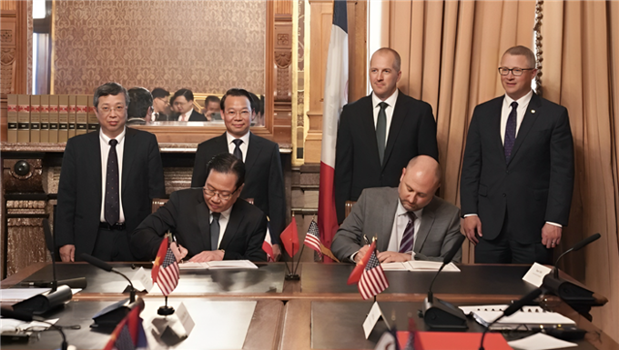 Việt Nam dự kiến ký kết các hợp đồng trị giá hơn 2 tỷ USD để mua hàng hóa Mỹ