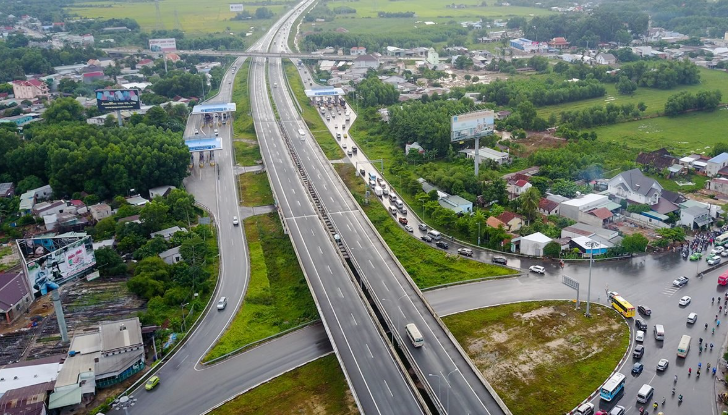 vec638858359124314628