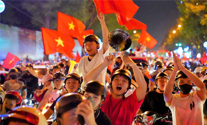 VN-Index "tái sinh", chứng khoán Việt cán mốc 10 triệu tài khoản