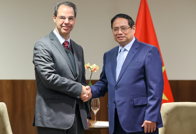 Hãng sản xuất máy bay thương mại lớn thứ 3 thế giới muốn tăng cường hợp tác với Việt Nam