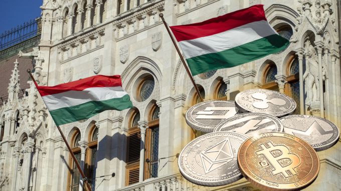 “Coin thủ” có thể lãnh 2 năm tù giam nếu giao dịch crypto trên sàn trái phép tại quốc gia này