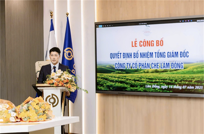 Ông Mori Kazuki phát biểu tại Lễ bổ nhiệm. 