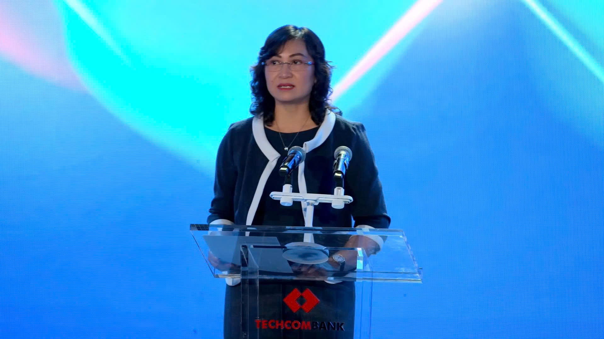 Bà Phan Thị Thắng – Thứ trưởng Bộ Công Thương - phát biểu tại Hội nghị đầu tư Techcombank 2025