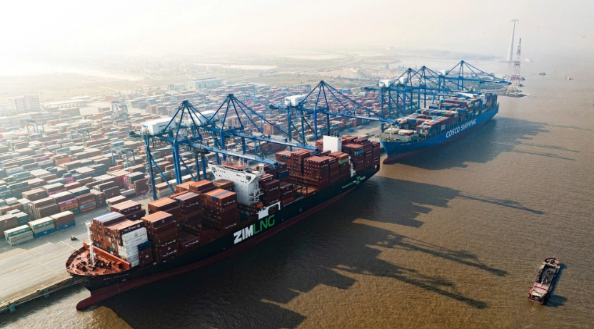 vn638875949351759680