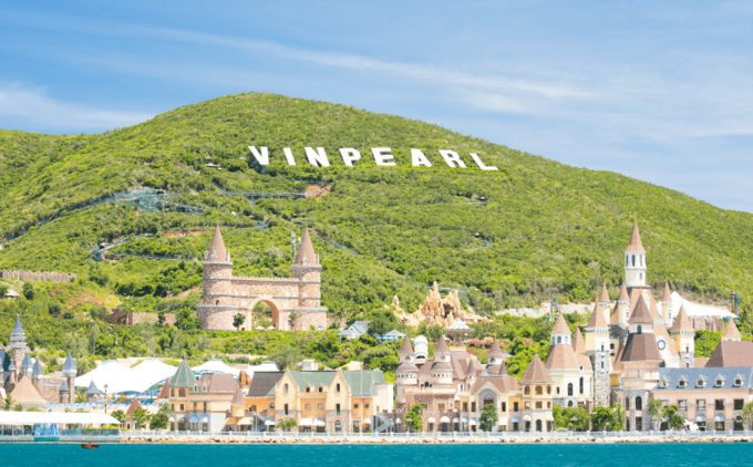 
									 
									 Hậu IPO, Vinpearl báo doanh thu quý 2/2025 gần 3.000 tỷ đồng
								 
								 