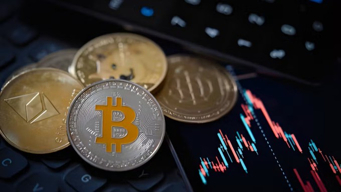 
									 
									 Crypto 18/8: Bitcoin lùi về vùng 115.000 USD, lo ngại Fed trì hoãn hạ lãi suất
								 
								 