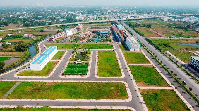 
									 Định giá đất: Nhà nước giữ vai trò chủ động nhưng không thể thiếu yếu tố thị trường
								 