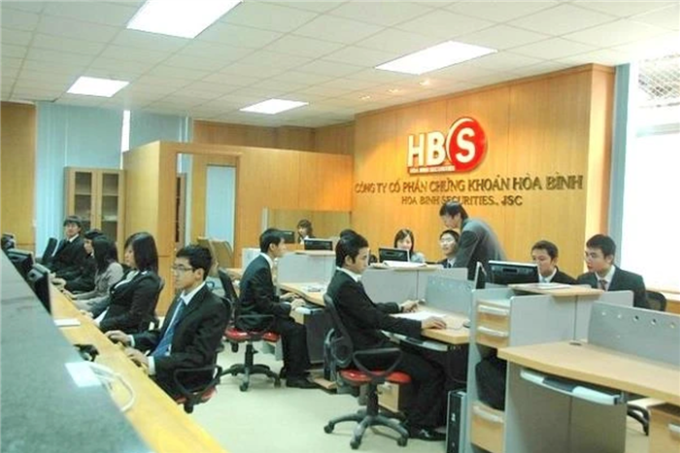 Chủ tịch "Gen Z" của HBS xin từ nhiệm