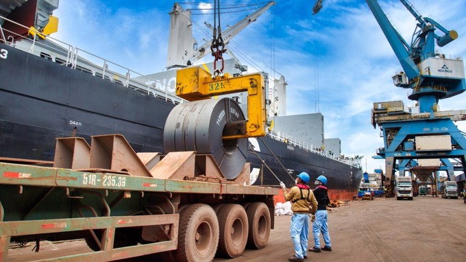 
									 Hòa Phát tái vận hành Lò cao số 1 tại Dung Quất, tăng tốc sản xuất thép
								 