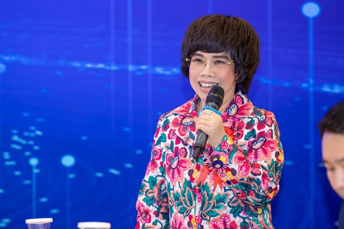 
									 Madame Thái Hương: Chúng tôi sẽ xây dựng mô hình dữ liệu dinh dưỡng cho người Việt!
								 