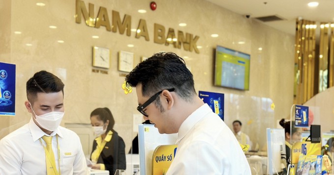 
									 Người nhà sếp Nam A Bank "gom" 1 triệu cổ phiếu NAB
								 
