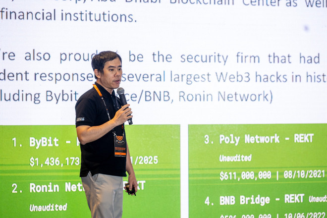 Ông Nguyễn Lê Thành - Phó Tổng Giám đốc Công nghệ thông tin tại VNG kiêm CEO Verichains - chia sẻ như trên tại hội thảo GM Blockchain Security Forum 2025 do Hiệp hội An ninh mạng quốc gia (NCA) đã chủ trì tổ chức (Ảnh: Vietnam+) 