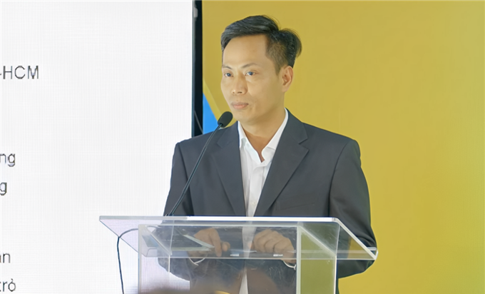 
									 
									 Thị giá MWG lên đỉnh 3 năm, sếp Bách Hóa Xanh muốn "xả" bớt cổ phiếu, dự thu hàng chục tỷ đồng
								 
								 