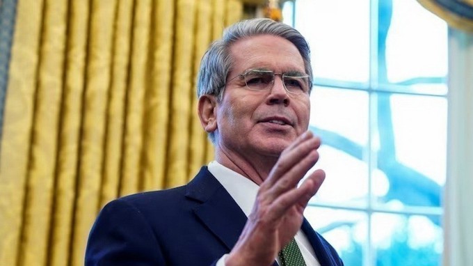 
									 Bộ trưởng Tài chính Mỹ dự báo Fed giảm lãi suất 0,5% vào tháng 9
								 