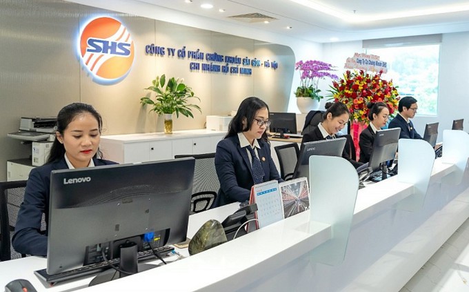 SHS gia nhập câu lạc bộ vốn hóa tỷ đô