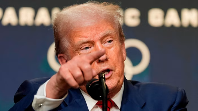 
									 Ông Trump mở đường cho 12.500 tỷ USD vốn hưu trí chảy vào bất động sản, tiền mã hóa
								 