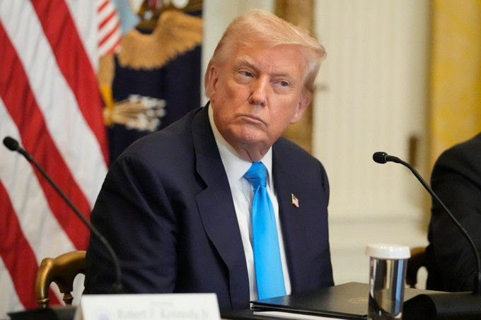 
									 
									 Chính quyền Trump công bố mức thuế đối ứng mới
