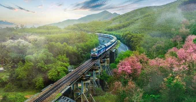 Giải phóng mặt bằng 3.160 ha cho dự án đường sắt Lào Cai –
Hà Nội – Hải Phòng