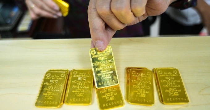 Giá vàng lập kỷ lục mới: 133 triệu đồng/lượng