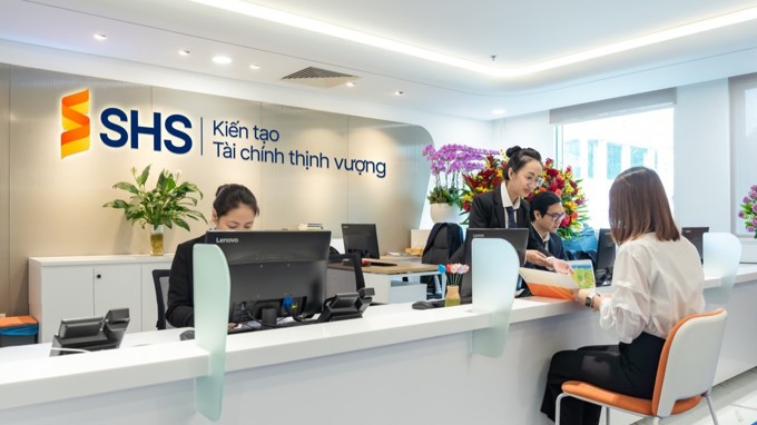 SHS đổi kế hoạch, không bán cổ phiếu SHB