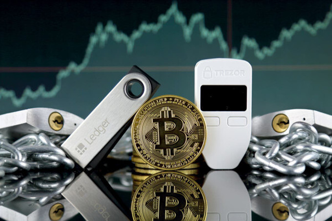 Nóng: Nhà đầu tư Việt Nam không bắt buộc chuyển toàn bộ tài sản số từ ví lạnh lên sàn được cấp phép