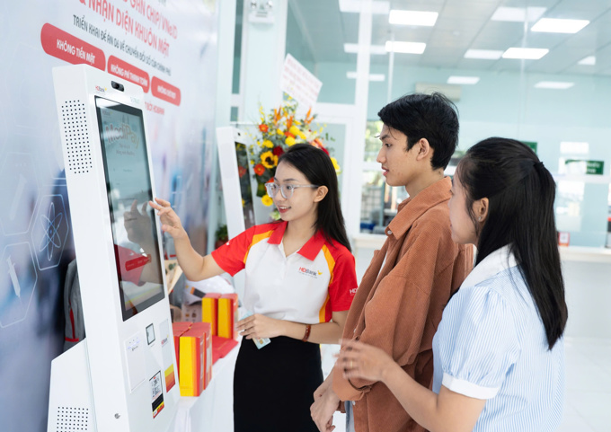 HDBank vận hành hệ thống Kiosk y tế thông minh tại Viện Pasteur TP.HCM