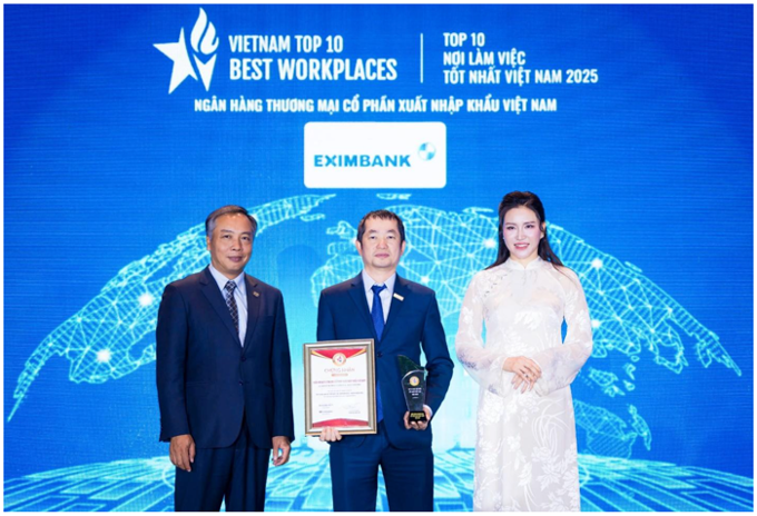 Eximbank được vinh danh 03 hạng mục Top 10 – Top 50 – Top 500 nhà tuyển dụng và môi trường làm việc tốt nhất Việt Nam năm 2025