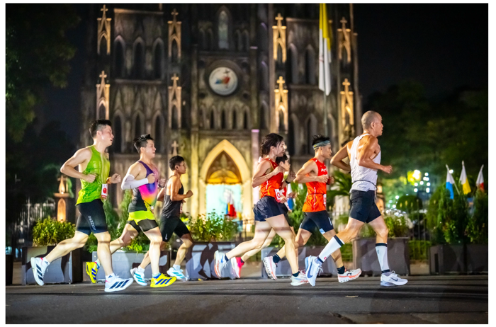 Giải Marathon quốc tế Techcombank - sự kiện thể thao thường niên thu hút hàng chục nghìn người mỗi năm - Ảnh: Techcombank