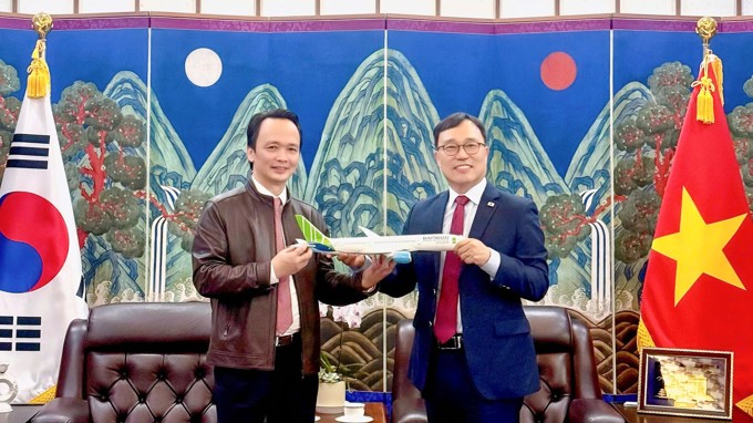 Ông Trịnh Văn Quyết tái xuất thương trường