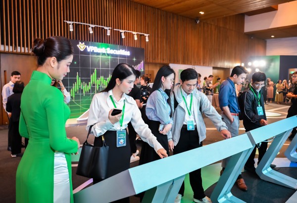 Giải mã cú bứt tốc giúp VPBankS lọt top 10 môi giới HoSE