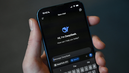 DeepSeek huy động 15 tỷ USD, cạnh tranh với OpenAI và Anthropic