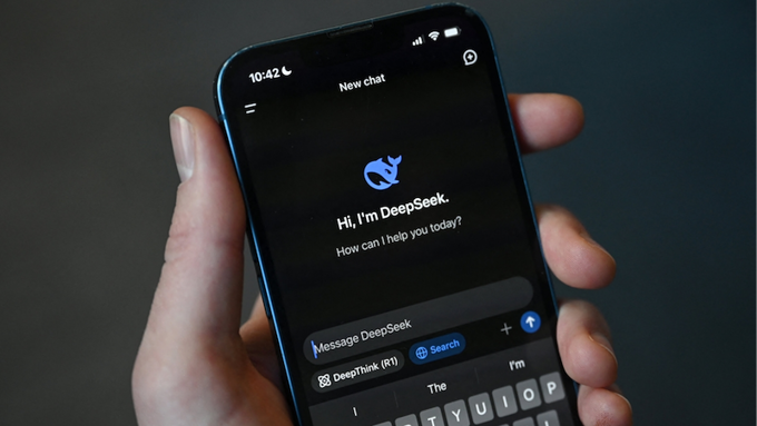 DeepSeek huy động 15 tỷ USD, cạnh tranh với OpenAI và Anthropic