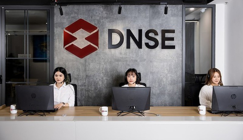 PYN Elite Fund bán 1 triệu cổ phiếu DSE, giảm sở hữu xuống dưới 8% PYN Elite Fund bán 1 triệu cổ phiếu DSE, giảm sở hữu xuống dưới 8%