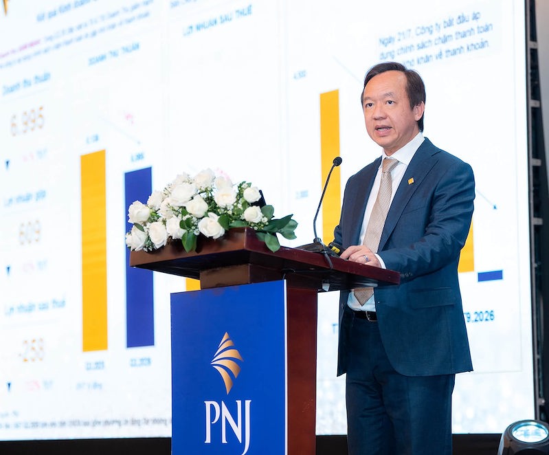 Ông Phan Quốc Công - Tổng giám đốc PNJ - phát biểu tại đại hội (Ảnh: PNJ)